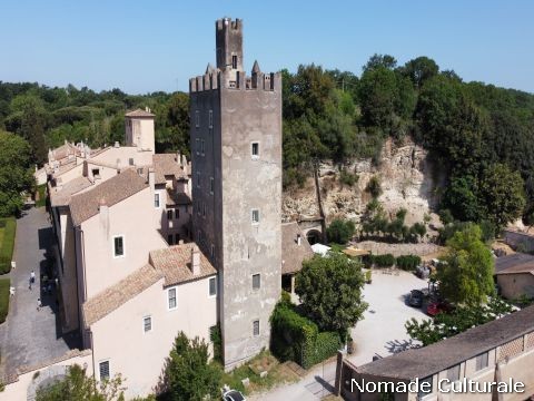 Lazio. Il Castello di Torre in Pietra, fatto per stupire